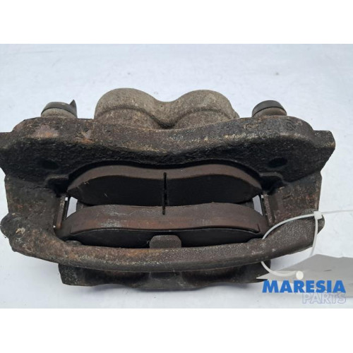 Fiat - Ducato - Remklauw (Tang) rechts-voor