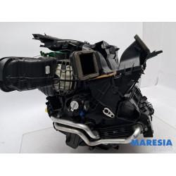 Renault - Megane - Heater housing