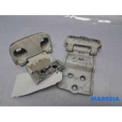 Fiat - Ducato - Tailgate hinge