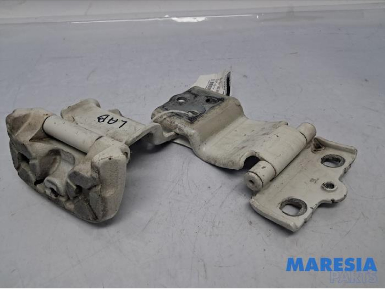 Fiat - Ducato - Tailgate hinge