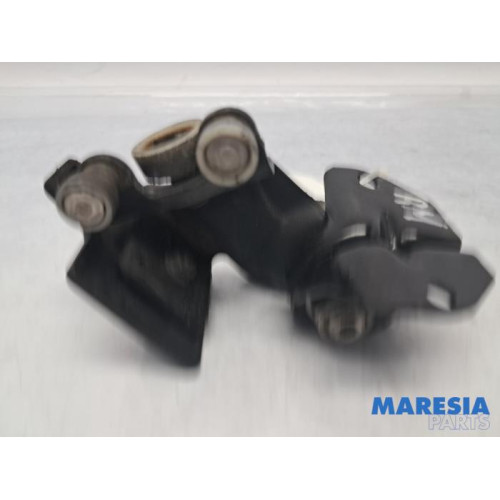 Fiat - Ducato - Roulette porte coulissante droite