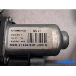 Peugeot - 207 - Mécanique vitre 2portes avant droite