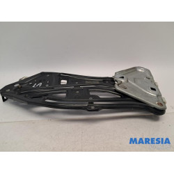 Peugeot - 207 - Ruitmechaniek 2Deurs links-achter