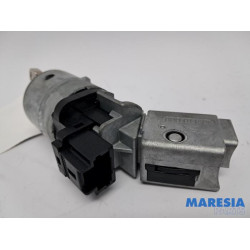 Peugeot - 207 - Kontaktslot+Sleutel