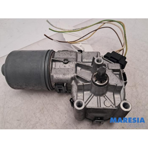 Peugeot - 207 - Scheibenwischermotor vorne