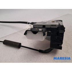 Peugeot - 207 - Serrure portière mécanique 2portes droite