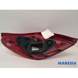 Peugeot - 207 - Taillight, right