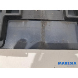 Opel - Astra - Cadre pare-chocs avant