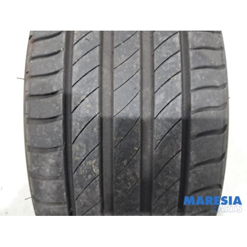 Peugeot - 308 - Band