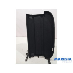 Opel - Astra - Plage arrière