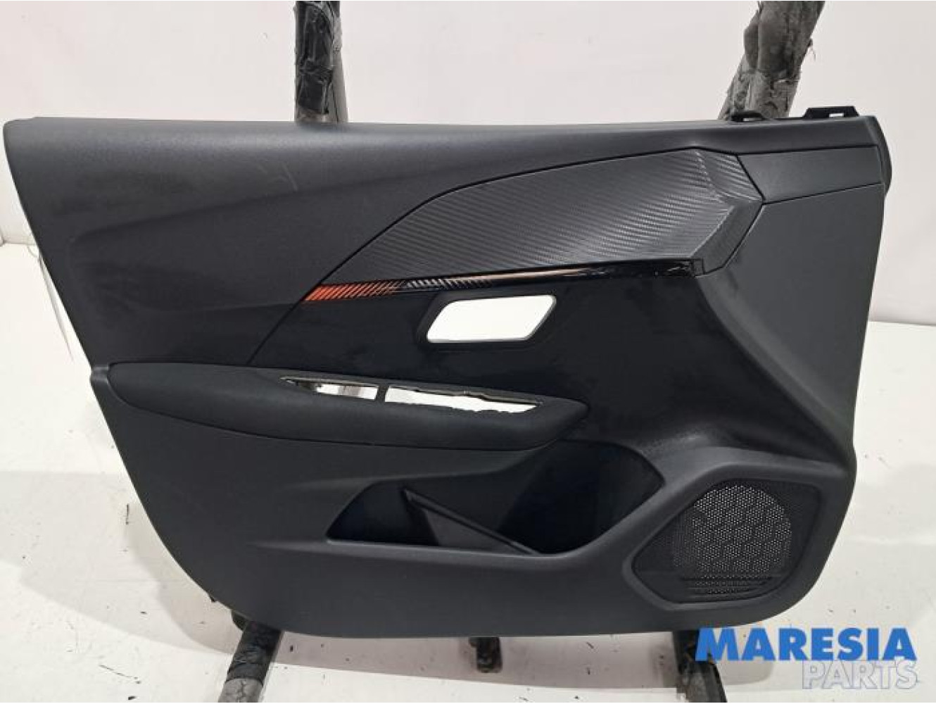 Peugeot - 208 - Door trim 4-door, front left