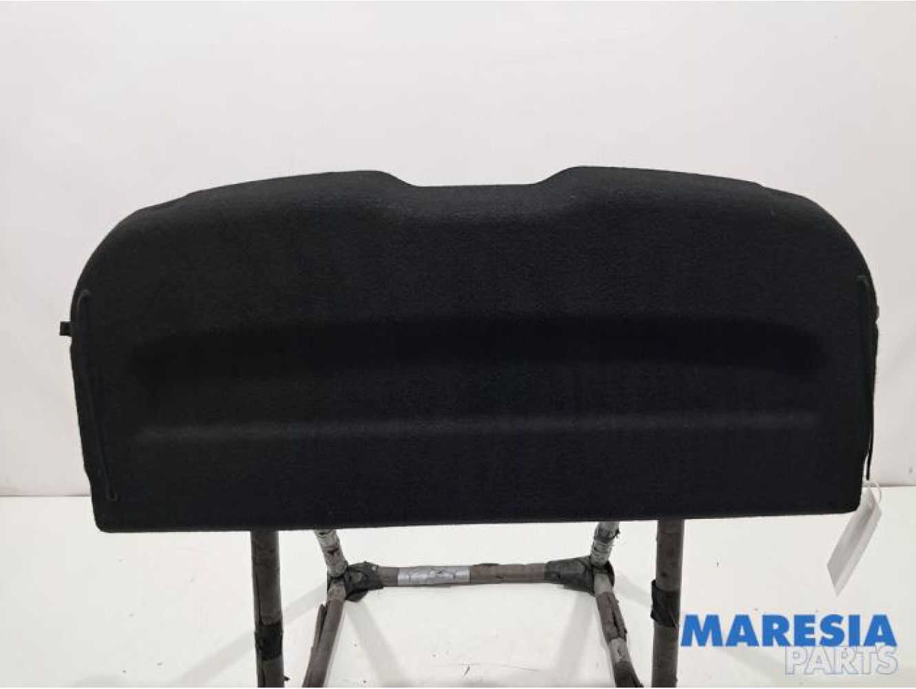 Peugeot - 208 - Hutablage