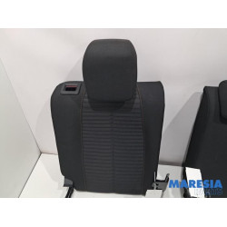 Peugeot - 208 - Achterbank