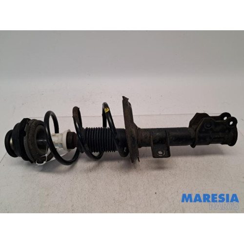 Fiat - 500 - Stoßdämpferstrebe rechts vorne