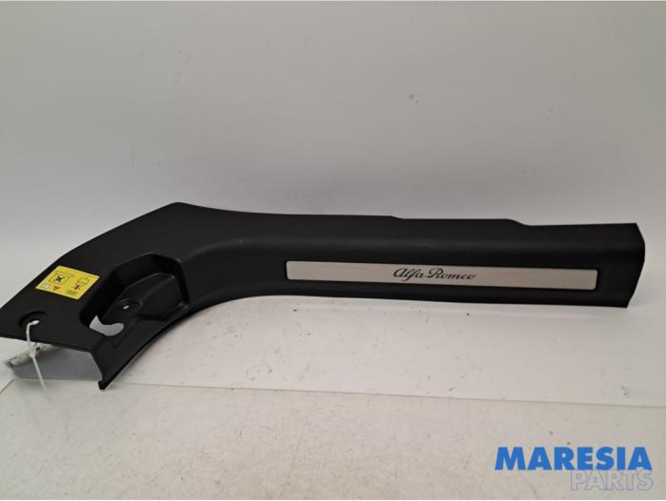 Alfa Romeo - Junior Elettrica - Step insert, left