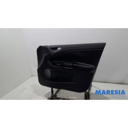 Alfa Romeo - Giulietta - Front door trim 4-door, right