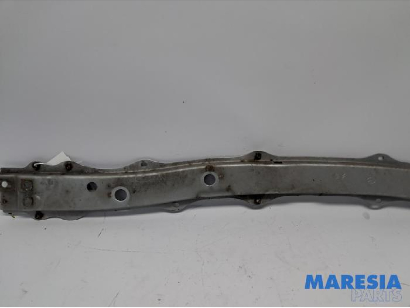 Peugeot - 107 - Barre radiateur