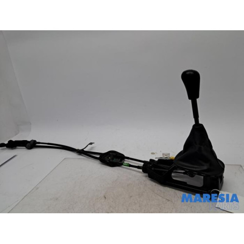 Peugeot - 107 - Levier de vitesse