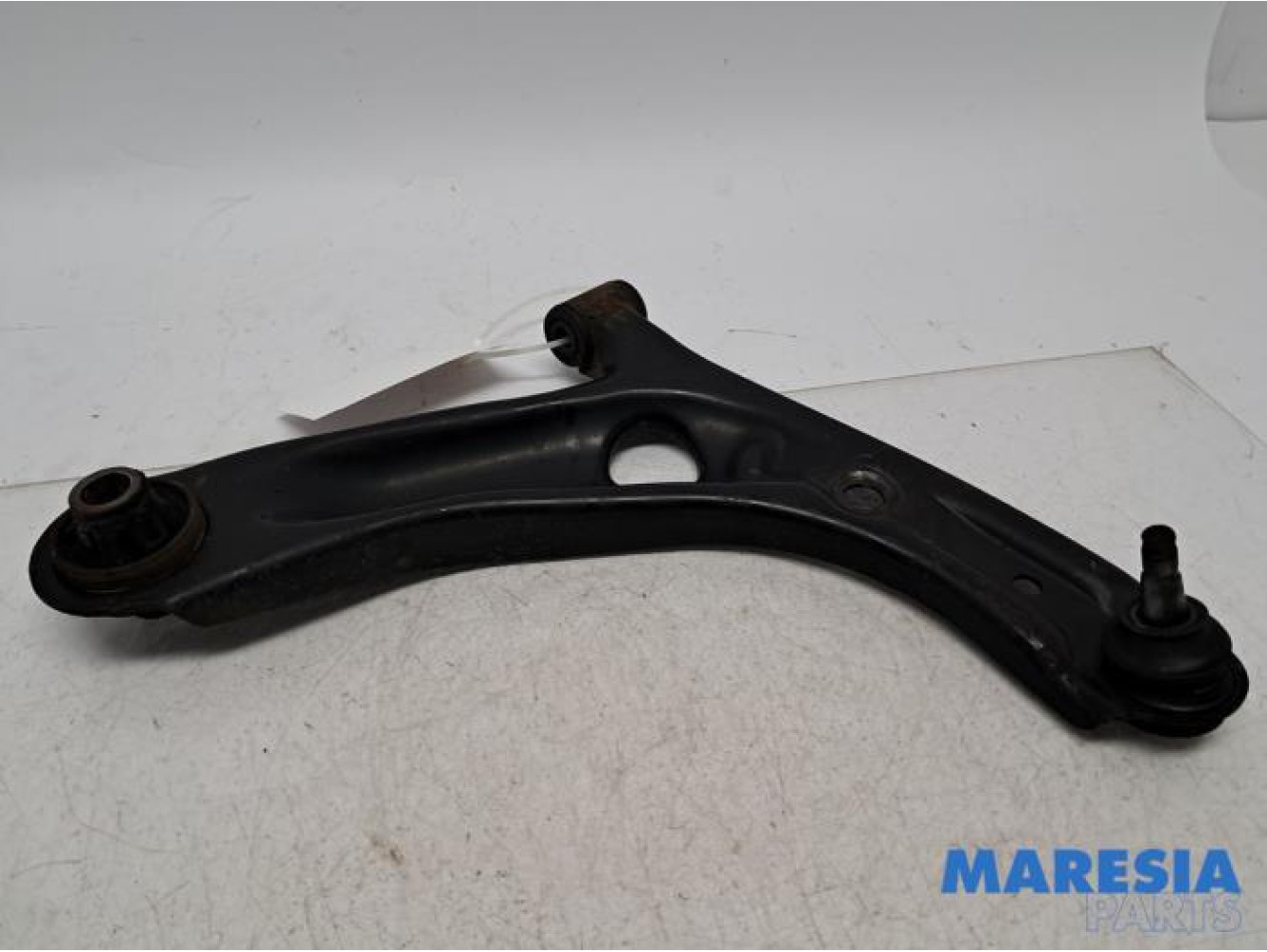 Peugeot - 107 - Front lower wishbone, right