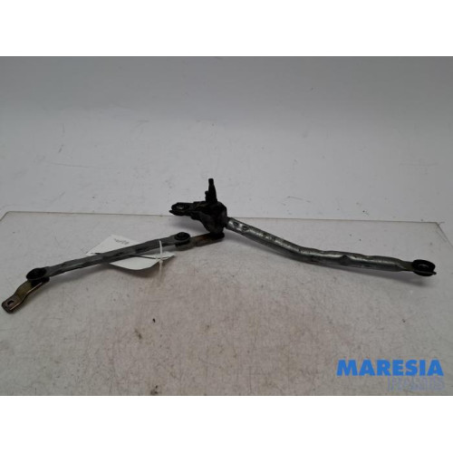 Peugeot - 107 - Mécanique essuie-glace