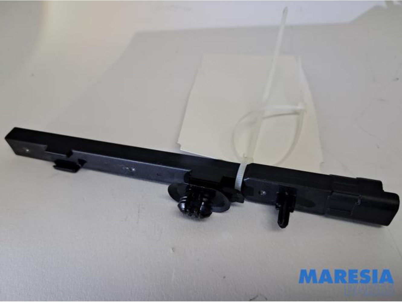 Alfa Romeo - Junior Elettrica - Keyless entry antenne