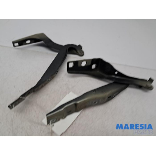 Peugeot - 308 - Charnière capot