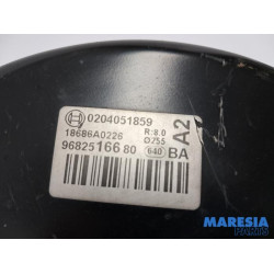 Peugeot - 308 - Brake servo