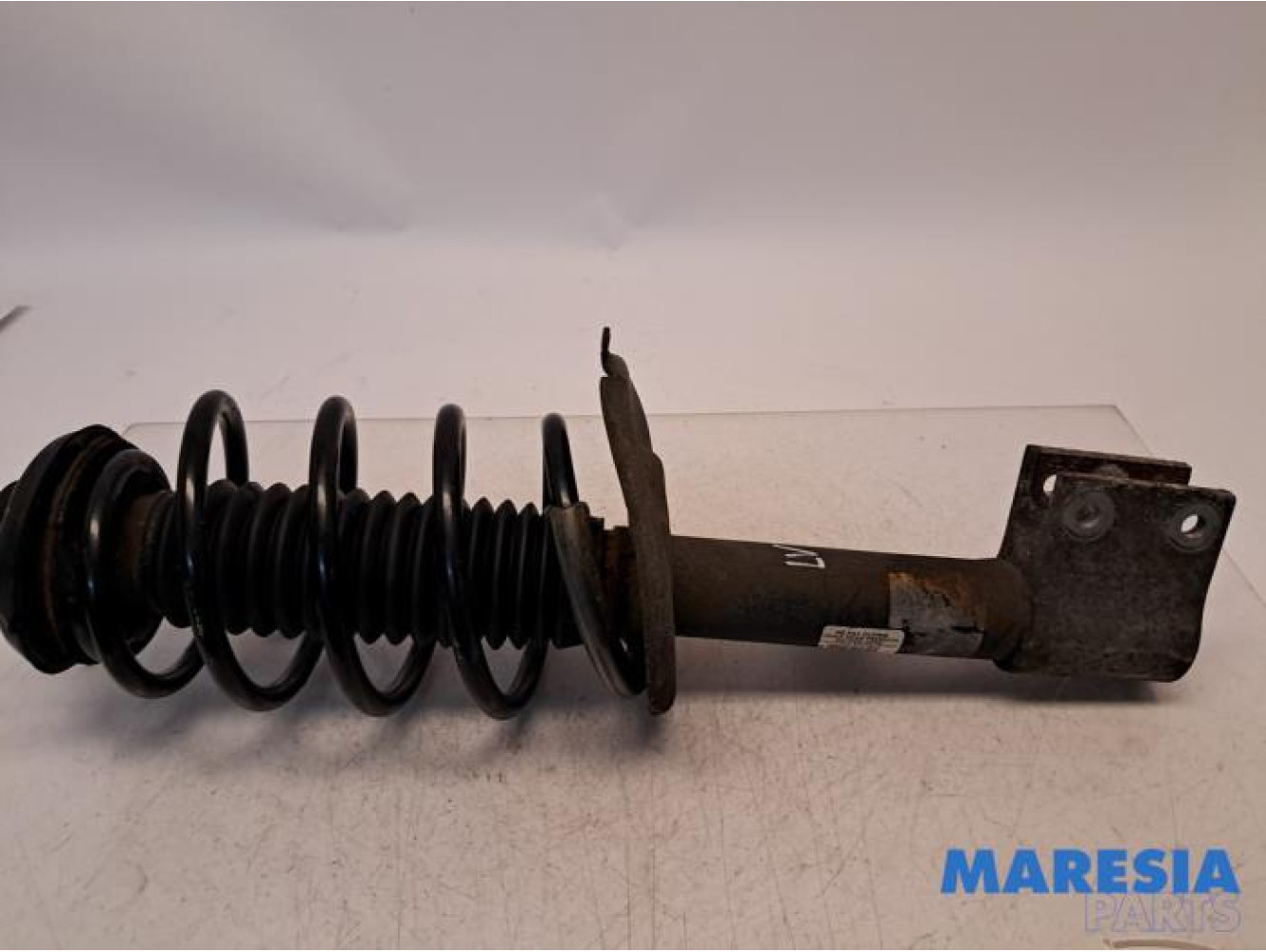 Peugeot - 308 - Front shock absorber rod, left