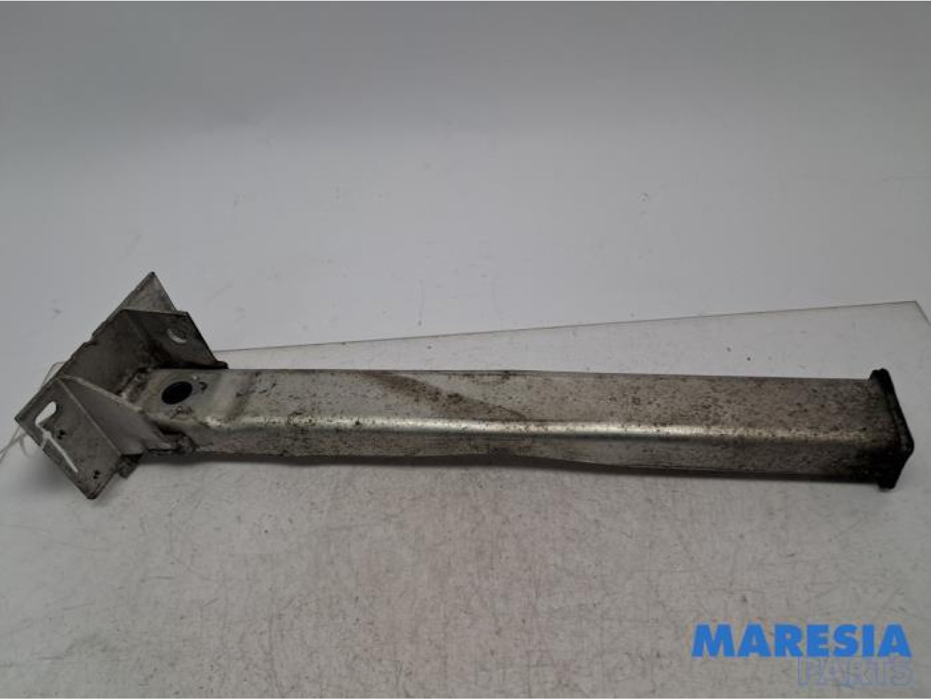 Peugeot - 308 - Vorderteilstütze