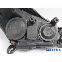 Opel - Astra - Headlight, left