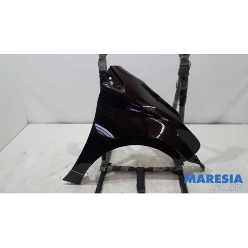 Peugeot - 208 - Kotflügel rechts vorne