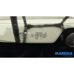 Peugeot - 208 - Tailgate