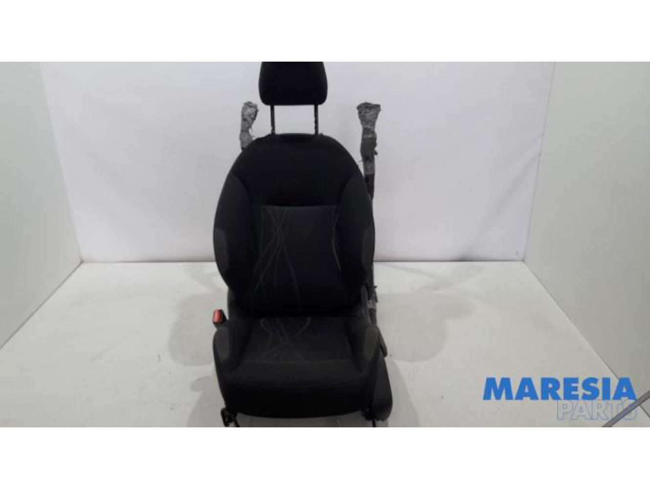 Peugeot - 208 - Siège gauche