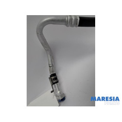 Renault - Clio - Airco Leiding