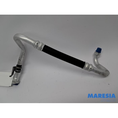 Renault - Clio - Airco Leiding