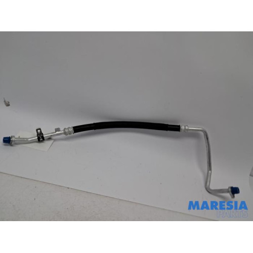 Renault - Clio - Airco Leiding