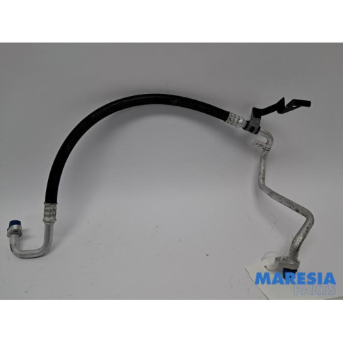 Renault - Clio - Airco Leiding