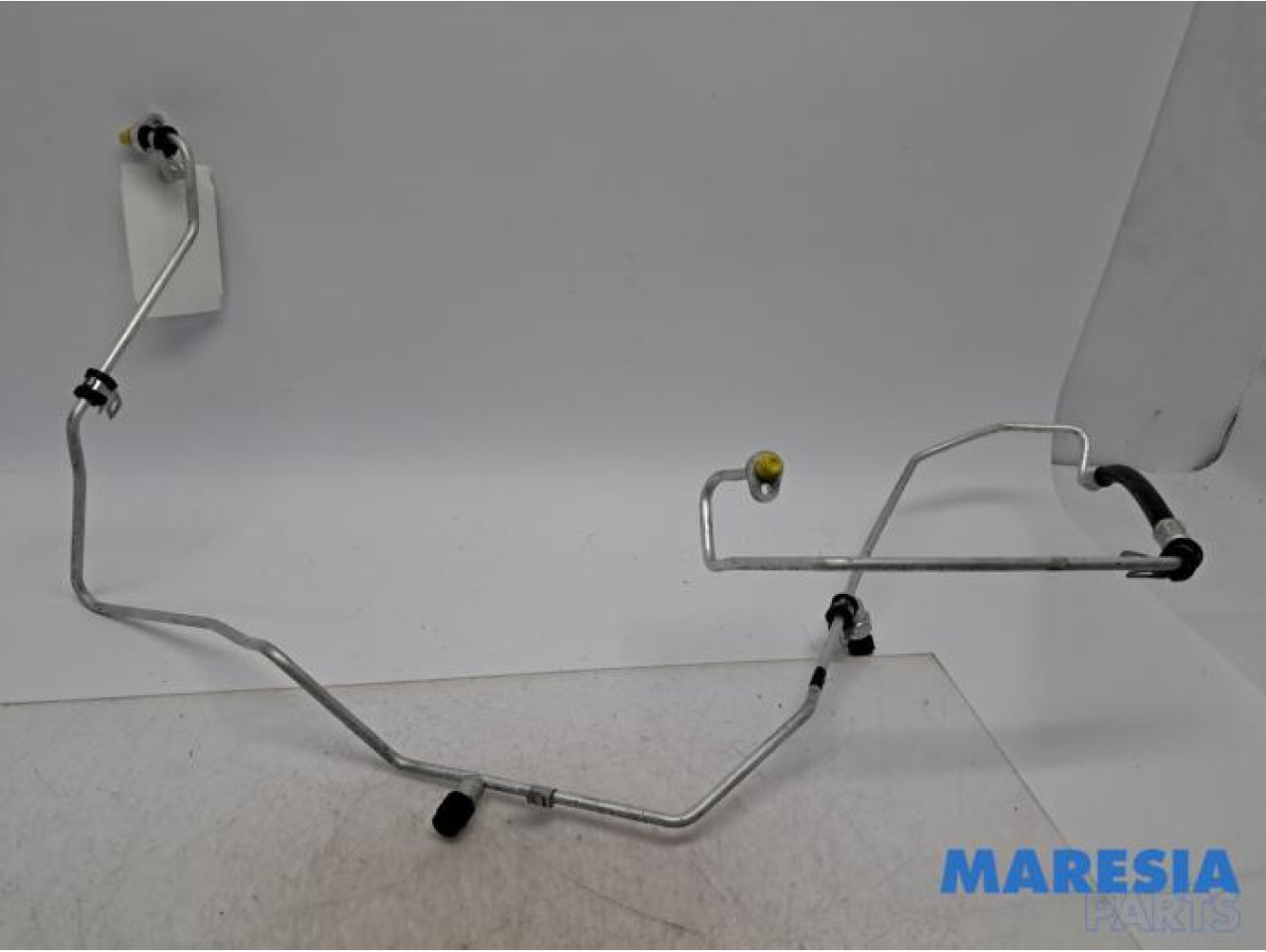 Renault - Clio - Airco Leiding