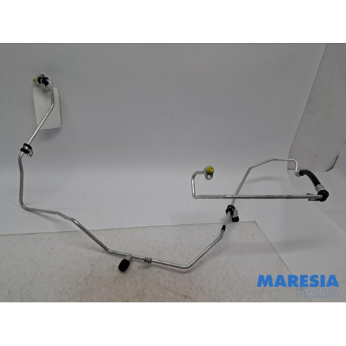 Renault - Clio - Airco Leiding