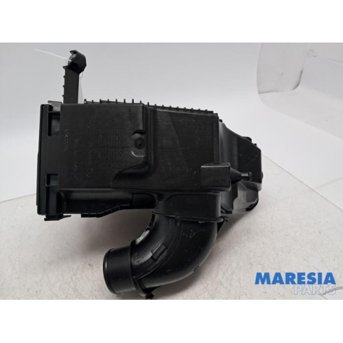 Renault - Clio - Luchtfilterhuis