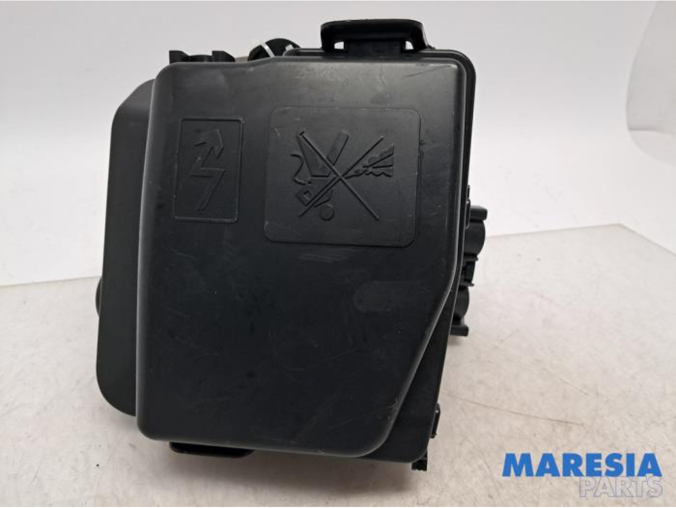 Renault - Clio - Zekeringkast