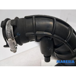 Renault - Clio - Aanzuigslang Lucht