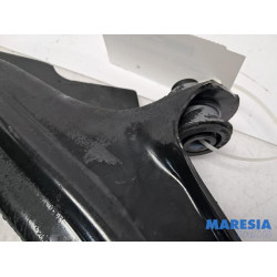 Renault - Clio - Draagarm onder rechts-voor