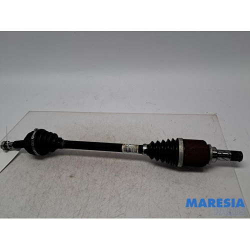 Renault - Clio - Antriebswelle links vorne