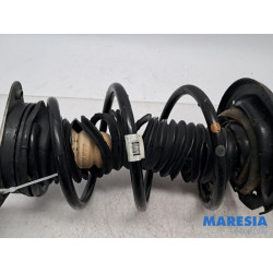 Renault - Clio - Barre amortisseur avant droit