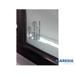 Peugeot - Partner - Dreieckfenster links vorne