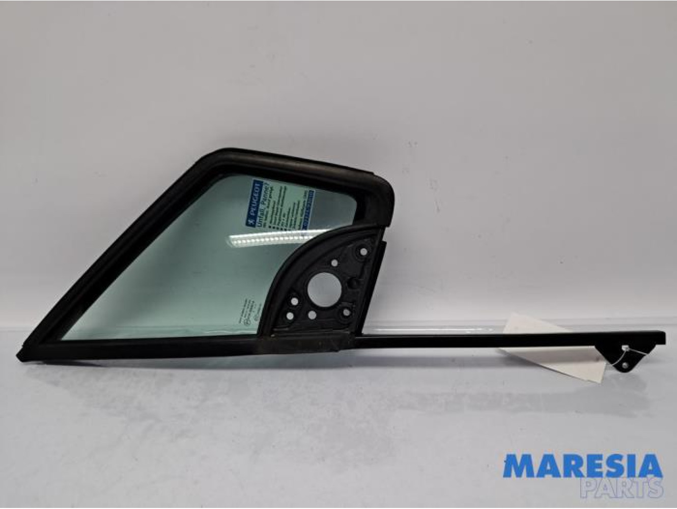 Peugeot - Partner - Quarter light, front right