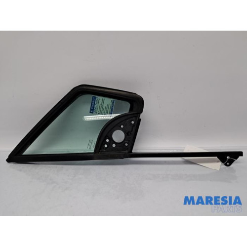 Peugeot - Partner - Vitre triangulaire avant droite