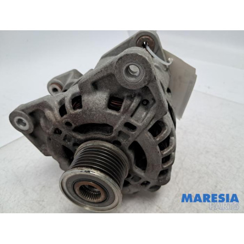 Renault - Clio - Dynamo