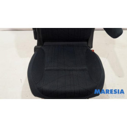 Peugeot - Partner - Sitz rechts